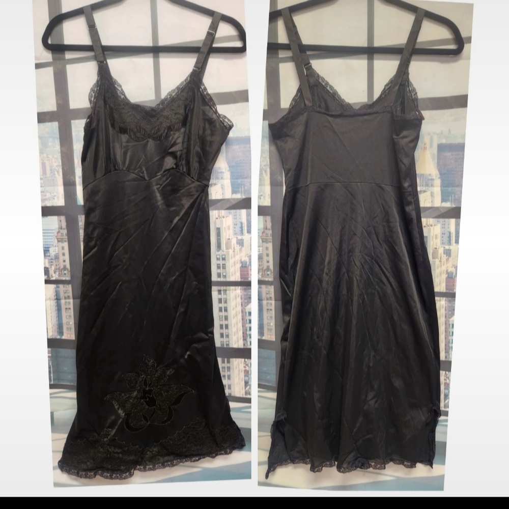 Vintage 1950's Elegant Black Lace Slip Dress